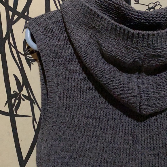 BCBG MaxAzria Ash Gray Knit Hooded Cardigan Duster - Picture 15 of 16